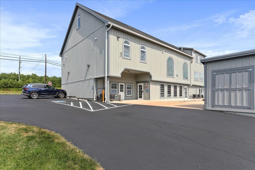 More Photos Of 14111-14113 Pennsylvania Ave, Hagerstown Freestanding For Sale