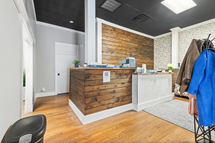 More Photos Of 267 Main St, Nyack General Retail For Sale