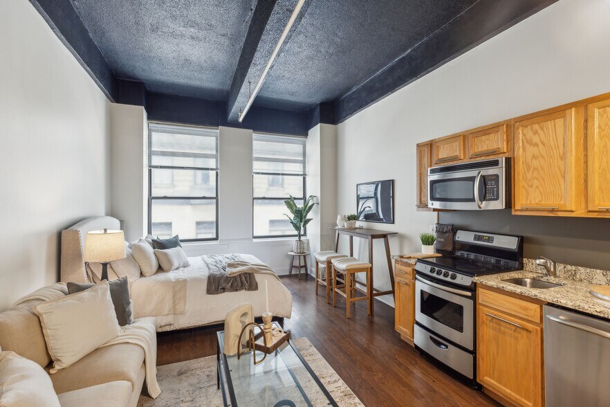 More Photos Of 106 S 16th St, Philadelphia Apartments For Sale