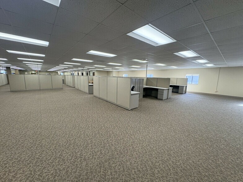 More Photos Of 817 W Russell St, Sioux Falls Office For Lease