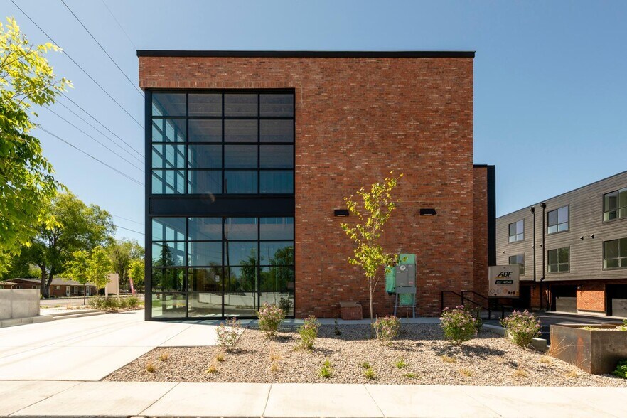 More Photos Of 4348 S 900 E, Salt Lake City Office For Sale