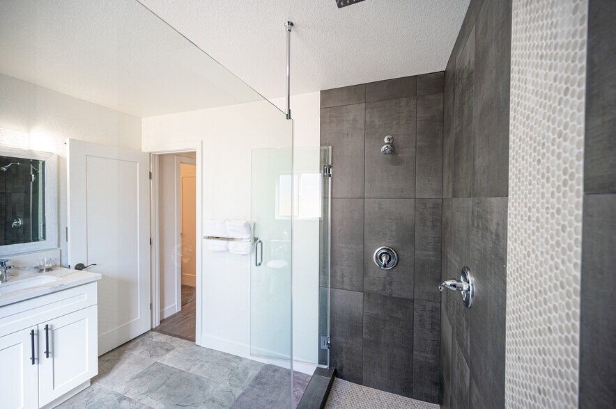 More Photos Of 1305 S 16th St, Las Vegas Specialty For Sale