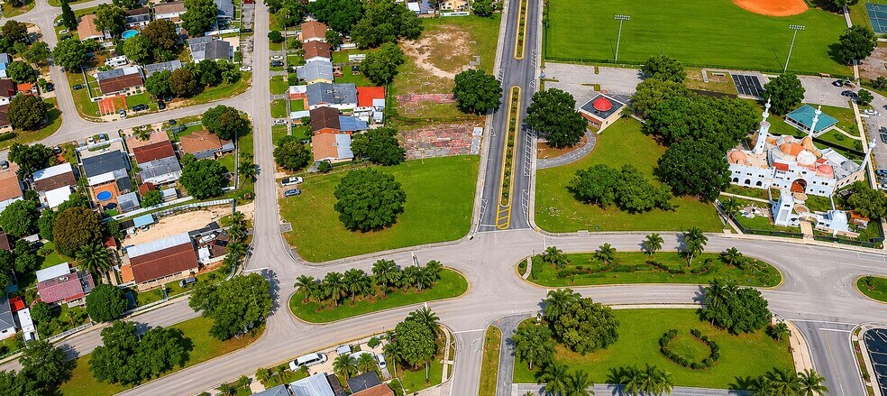 Primary Photo Of 100-111 Perviz Ave, Opa Locka Land For Sale