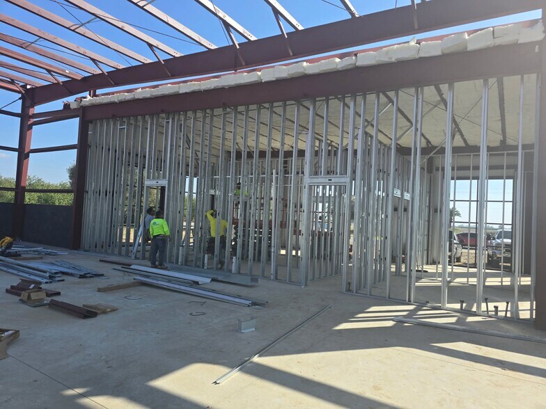 More Photos Of 31242 Shelby Ln, Shafter Unknown For Lease
