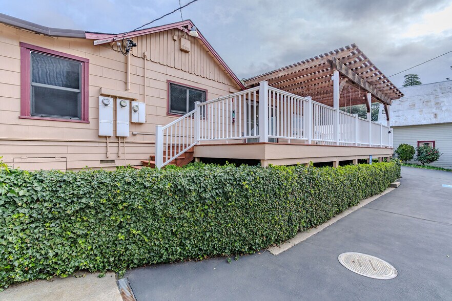 More Photos Of 19881 State Highway 88, Pine Grove Office Residential For Sale