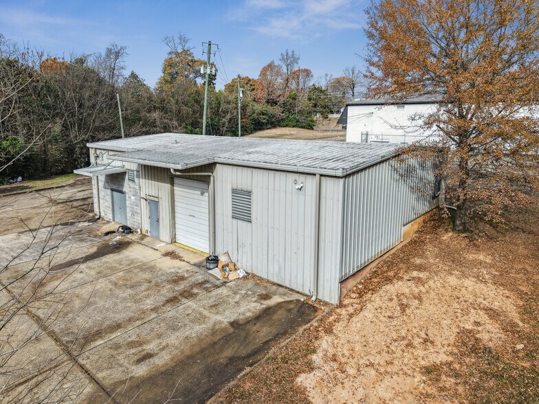 More Photos Of 3321 University Blvd E, Tuscaloosa Warehouse For Sale