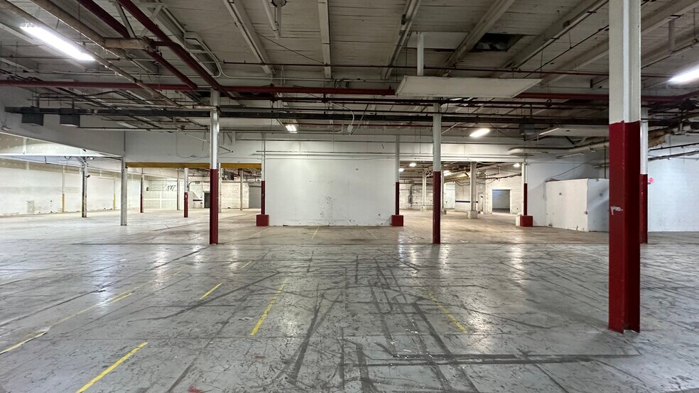 More Photos Of 1727-1801 Union Blvd, Allentown Warehouse For Lease