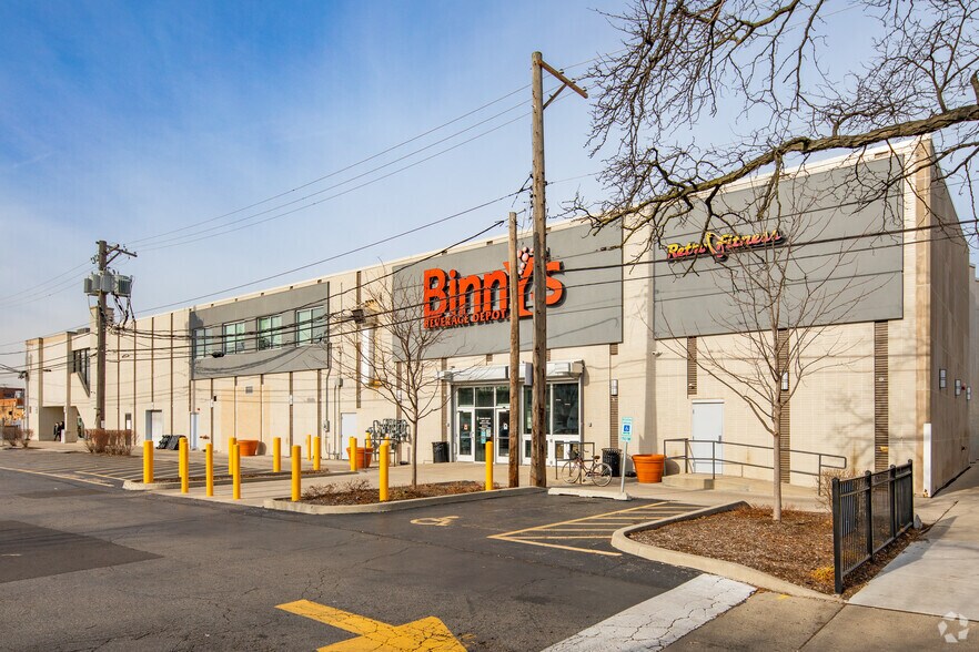Primary Photo Of 4901 W Irving Park Rd, Chicago General Retail For Sale