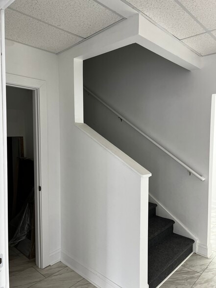 More Photos Of 1241 College Park Dr, Dover Loft Creative Space For Lease