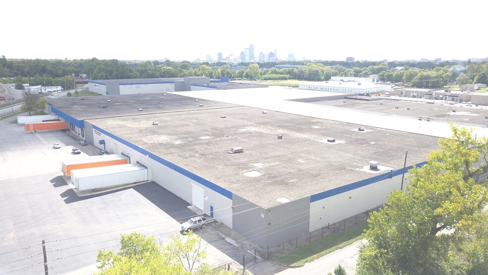 More Photos Of 2222 Hillside Ave, Indianapolis Warehouse For Lease