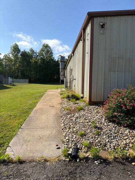 More Photos Of 131 Reep Dr, Morganton Industrial For Sale