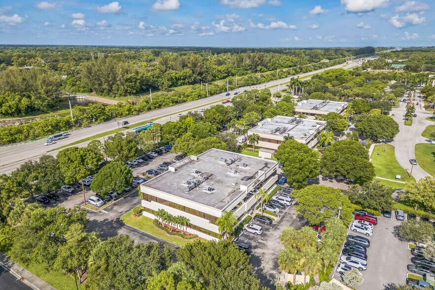 More Photos Of 12953 Palm West Dr, Loxahatchee Medical For Lease