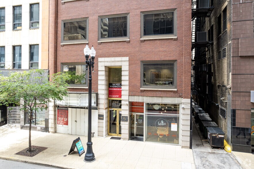 More Photos Of 166 W Washington St, Chicago Loft Creative Space For Lease
