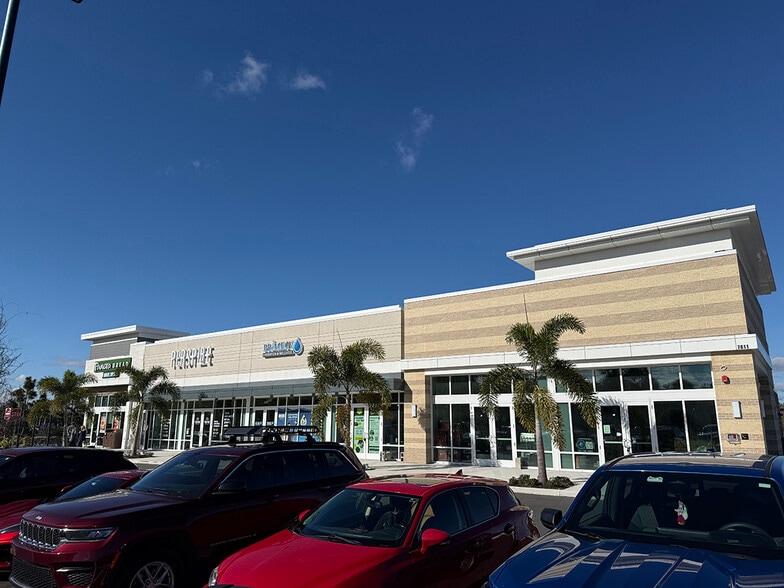 More Photos Of 8260 Heritage Green way, Bradenton Unknown For Lease