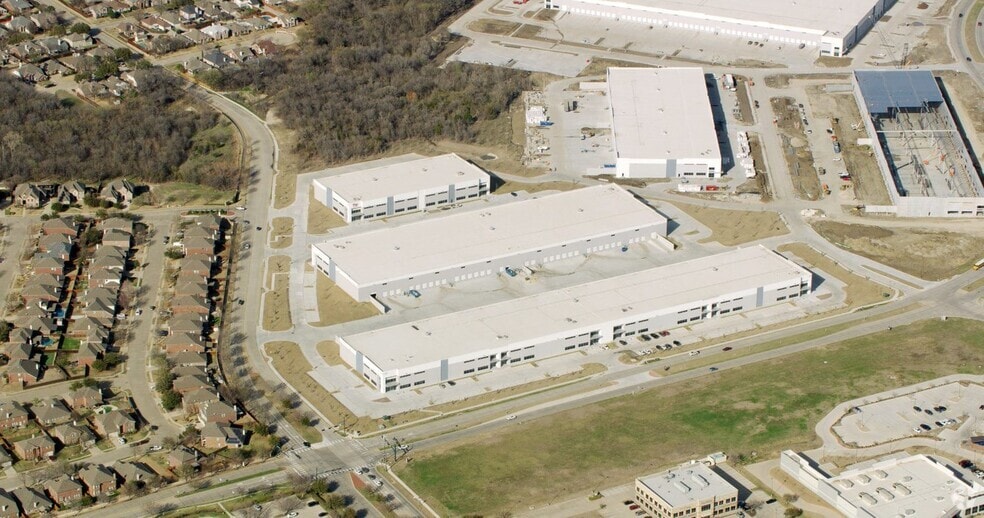 More Photos Of 4101 Live Oak Dr, The Colony Warehouse For Lease