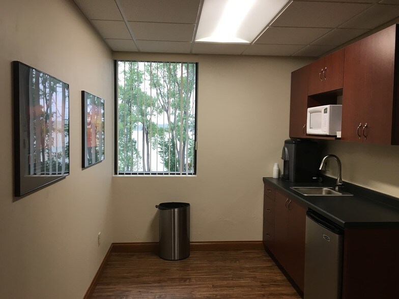 More Photos Of 2300 Riverside Dr, Green Bay Office For Lease