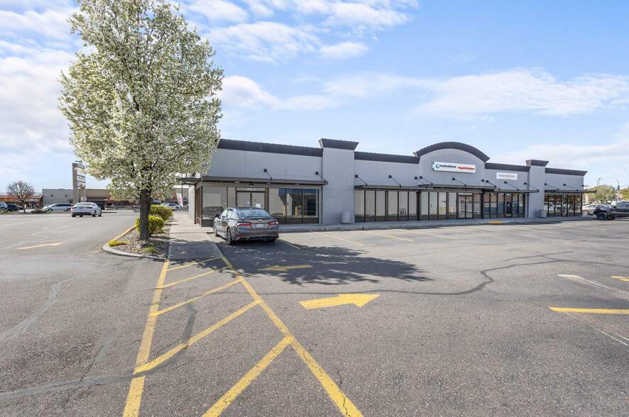 Primary Photo Of 2810 W Kennewick Ave, Kennewick General Retail For Lease