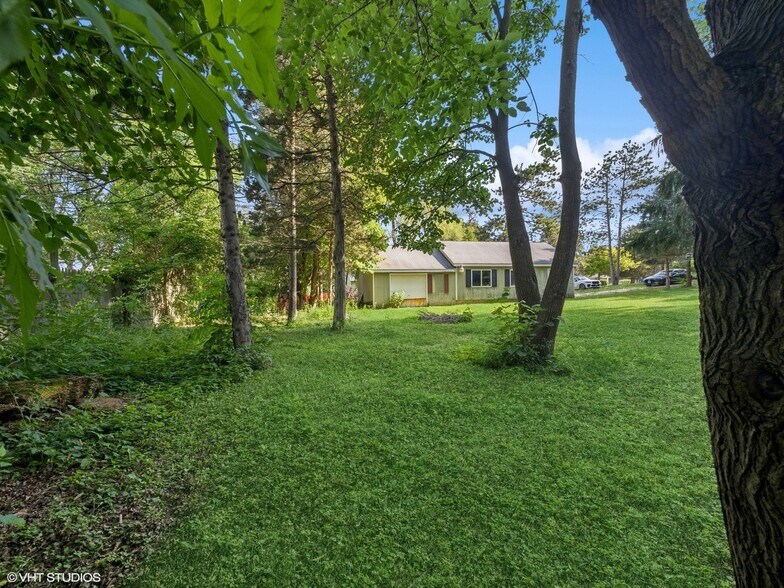 More Photos Of 712-724 S Plum Grove Rd, Palatine Land For Sale