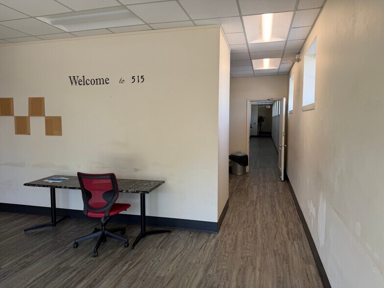 More Photos Of 515 Roswell St, Marietta Office For Lease