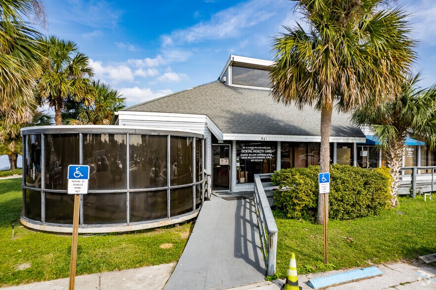 More Photos Of 541 N Palmetto Ave, Sanford Loft Creative Space For Lease
