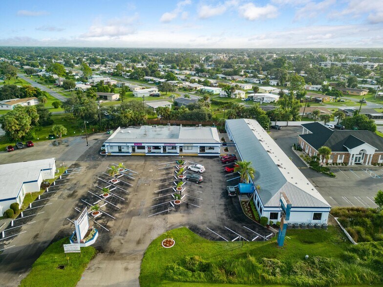 More Photos Of 2886 Tamiami Trl, Port Charlotte Office Residential For Lease