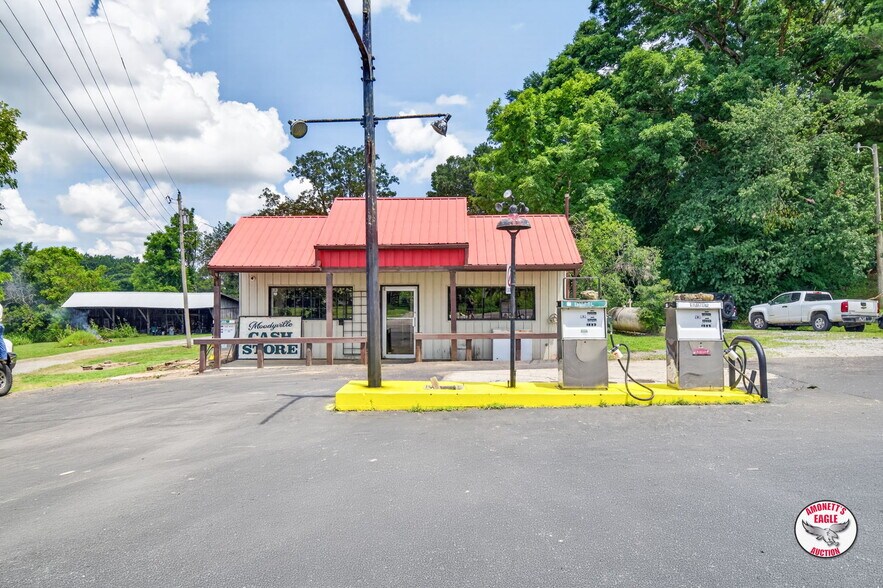 More Photos Of 2969 Moodyville Rd, Byrdstown General Retail For Sale