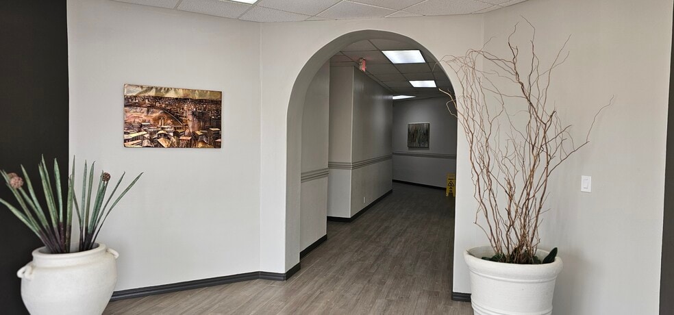 More Photos Of 2334 Boca Chica Blvd, Brownsville Storefront For Lease