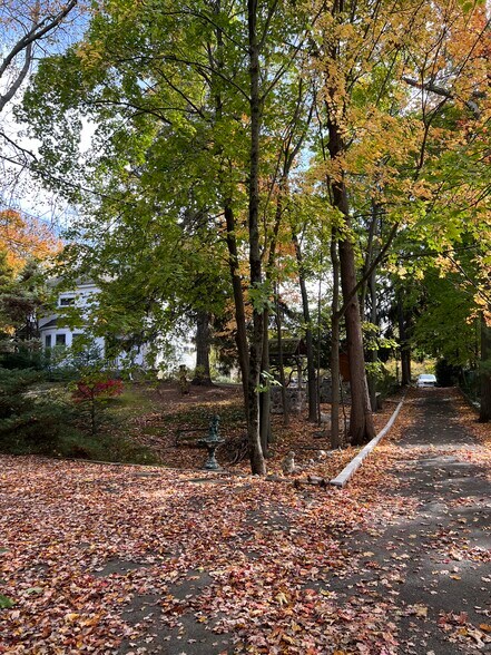 More Photos Of 299 Goffle Rd, Ridgewood Land For Sale