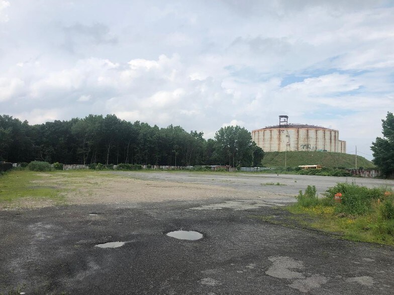 More Photos Of 2777 Arthur Kill Rd, Staten Island Land For Lease