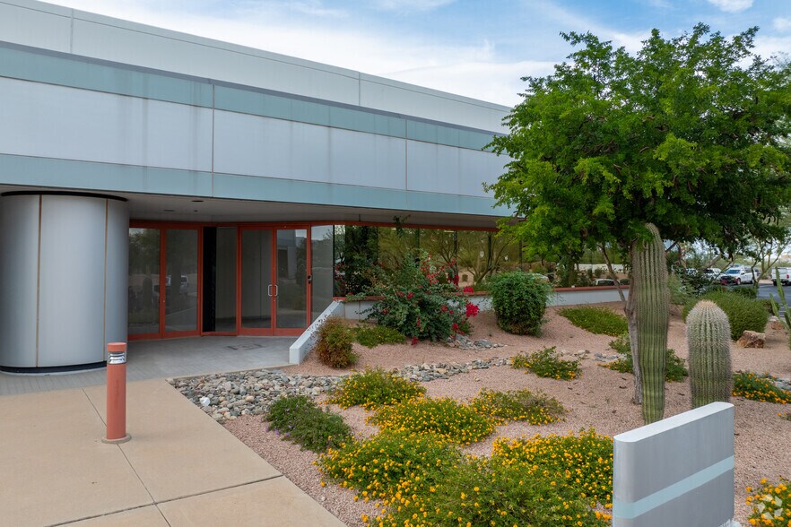 More Photos Of 3480 E Britannia Dr, Tucson Unknown For Lease