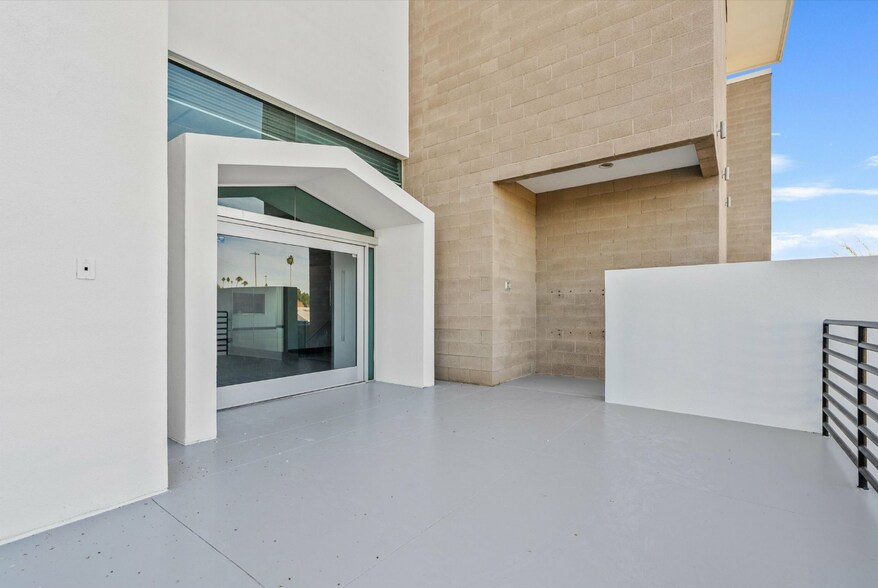 More Photos Of 1301 E Almeria Rd, Phoenix Loft Creative Space For Sale