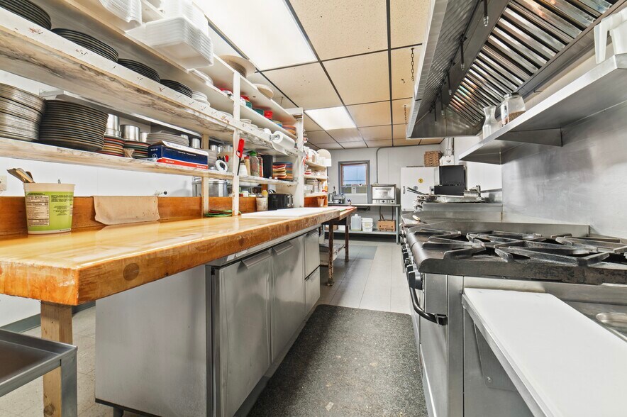 More Photos Of 6516 Old 27 N, Frederic General Retail For Sale