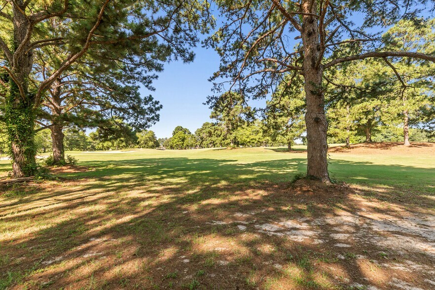 More Photos Of 101 Merion Dr, Eufaula Golf Course Driving Range For Sale