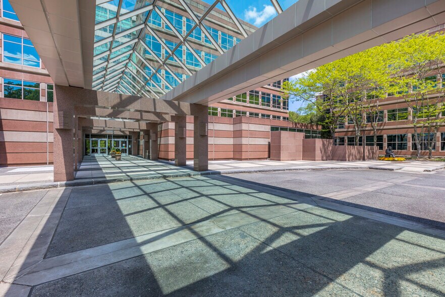 More Photos Of 5780 Powers Ferry Rd NW, Atlanta Unknown For Lease