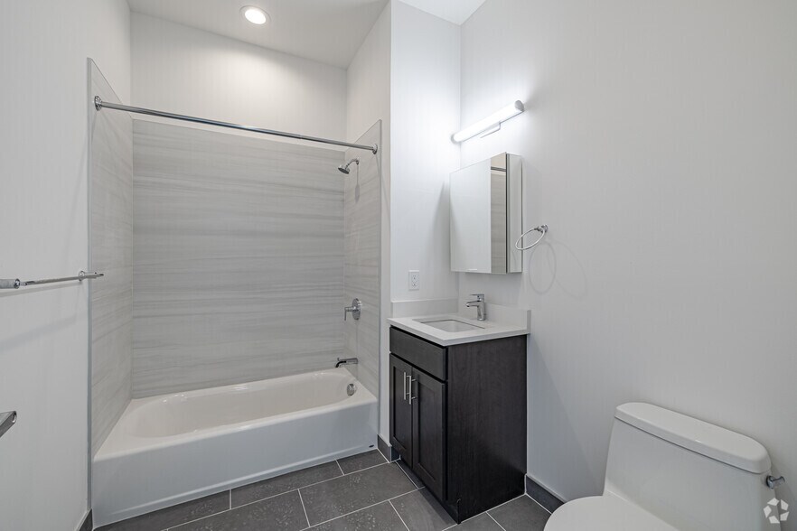 More Photos Of 70 Roseville Ave, Newark Apartments For Sale