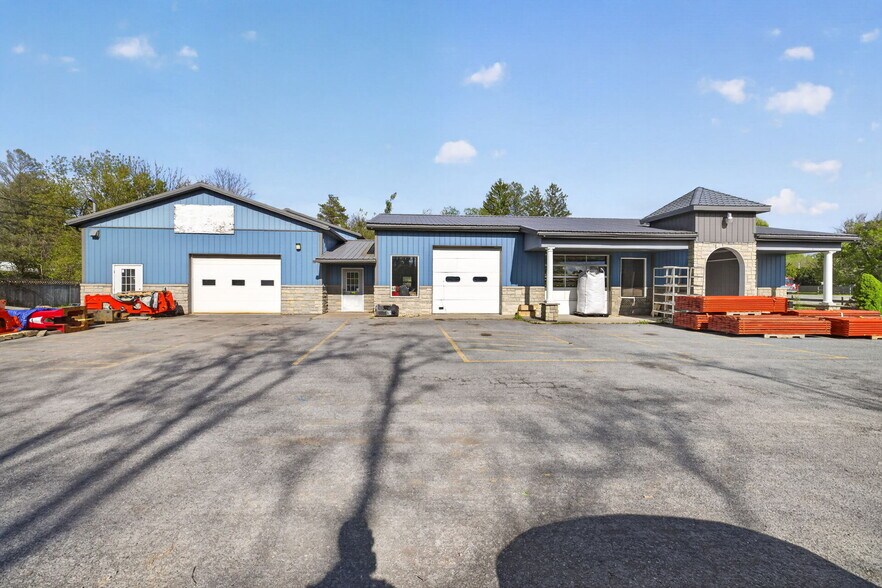 More Photos Of 8 State Route 31, Jordan Storefront Retail Office For Sale