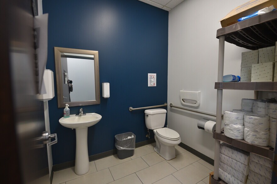 More Photos Of 2460 E Highway 50, Clermont Healthcare For Lease