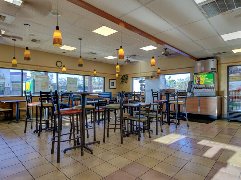 More Photos Of 2741 McMurray Dr, Anderson Restaurant For Sale