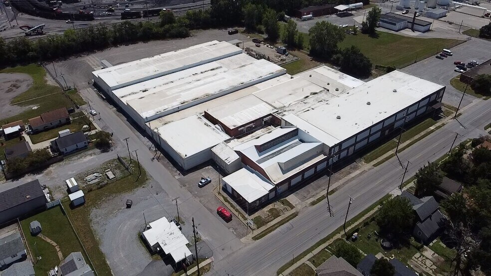 More Photos Of 701 Vine St, Lima Warehouse For Sale