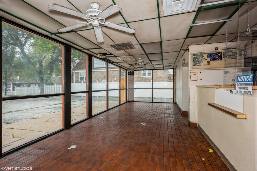 More Photos Of 7100 Roosevelt Rd, Oak Park Restaurant For Sale