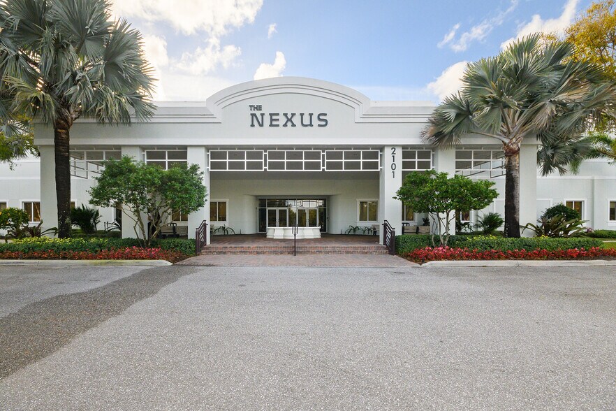 Primary Photo Of 2101 Vista Pkwy, West Palm Beach Office For Lease