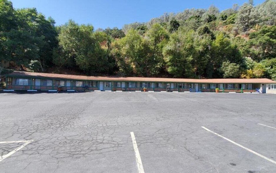 More Photos Of 6190 Soda Bay Rd, Kelseyville Hotel For Sale