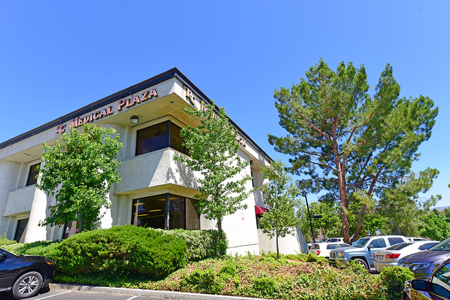 Primary Photo Of 29645 Rancho California Rd, Temecula Medical For Lease