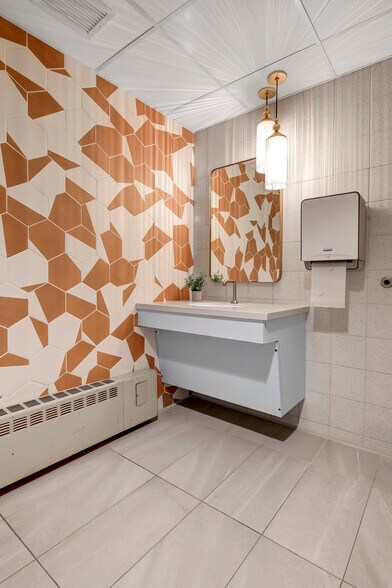 More Photos Of 717 W St Germain St, Saint Cloud Office For Lease