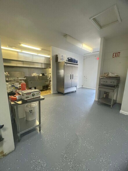 More Photos Of 3723 N Croatan Hwy, Kitty Hawk Freestanding For Lease