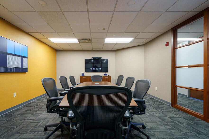 More Photos Of 312 Walnut St, Cincinnati Office For Lease