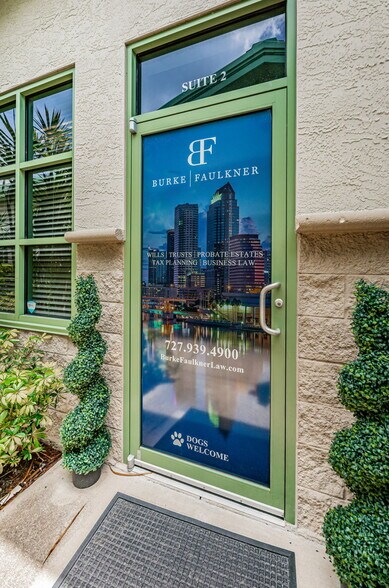 More Photos Of 3937 Tampa Rd, Oldsmar Medical For Lease