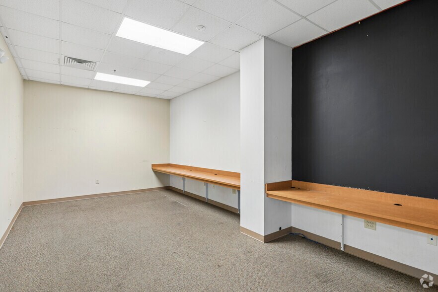 More Photos Of 3806 N Main St, Columbia Schools For Sale