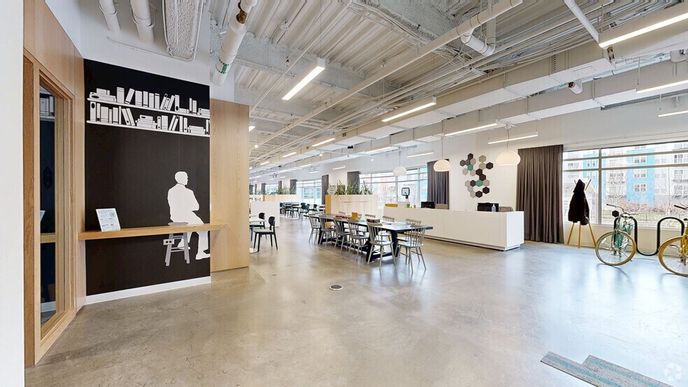 More Photos Of 6425 Living Pl, Pittsburgh Coworking Space