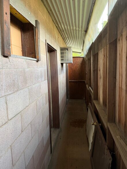 More Photos Of 217 Percy Ave, Yuba City Storefront For Sale